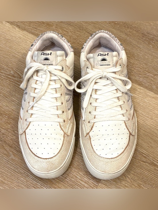 Ash Women’s Moonlight Studded Sneakers White Shoes Size 40 Excellent Condition main image 8